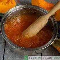 Heating pumpkin marmalade with ginger