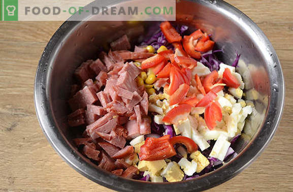 Салата от червено зеле - ярък, вкусен, витамин! Как бързо да приготвите салата от червено зеле с пипер, царевица, колбаси и яйца