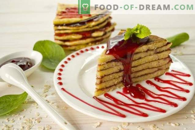 Pancake Cake on yogurt with raspberry jelly