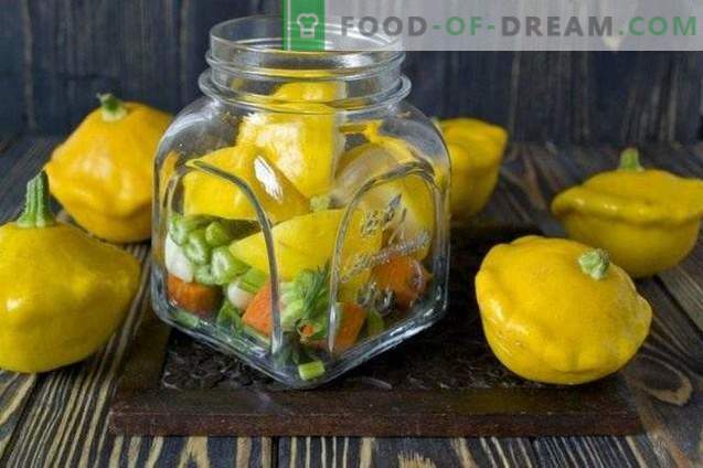 Pickled squash with carrots and hot pepper