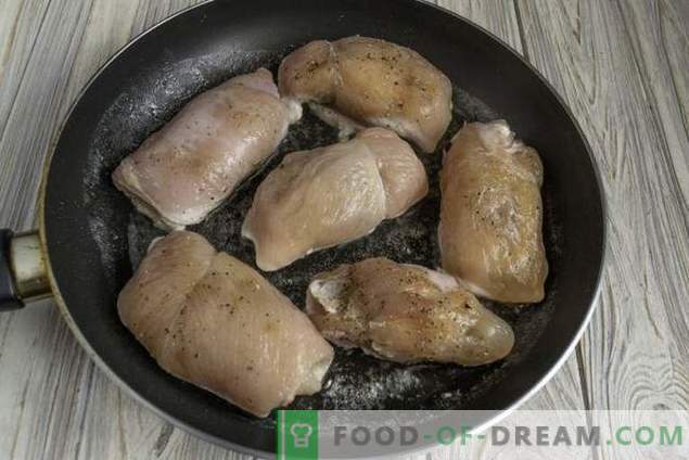 Juicy Cordon Blue Chicken Rolls with Bechamel Sauce