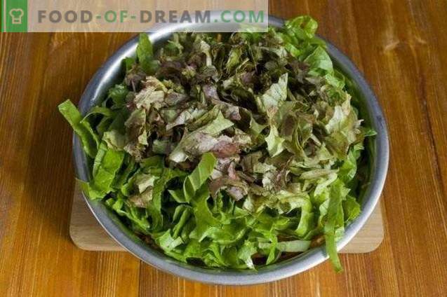 Lenten salad with grilled mushrooms