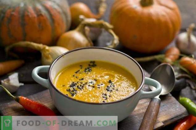 Pumpkin soup with carrots and ginger