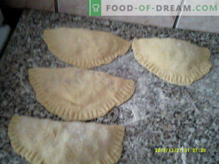 How to make pasties at home tasty and fast