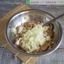 Pie with canned fish - without much hassle