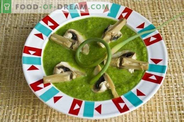 Cream soup with spinach, garlic arrows and mushrooms