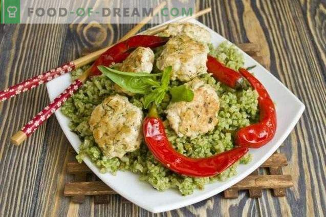 Green rice with meatballs