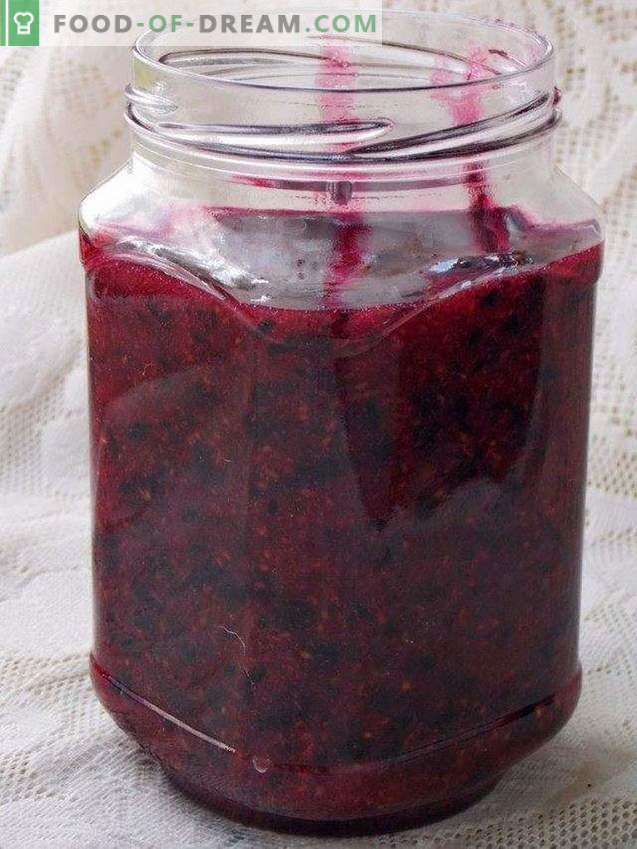 Black currant, grated with sugar