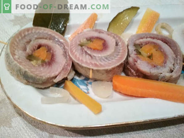 Rolmops - herring rolls with cucumber: cooking recipe with photo