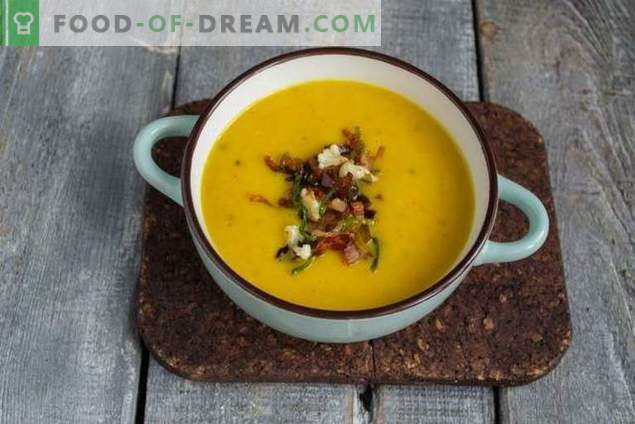 Cauliflower cream soup with bacon - bright color and taste