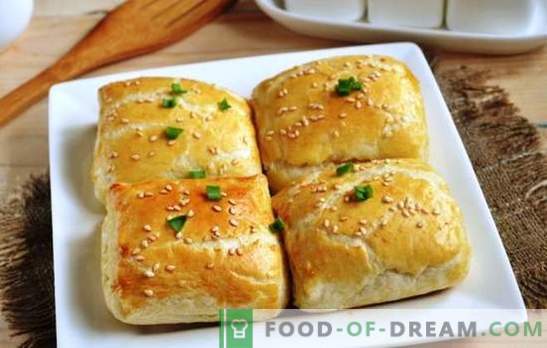 Puffy cheese pies - amazing! Puff pastry pies with cheese and tomatoes, chicken, cottage cheese, ham, eggs