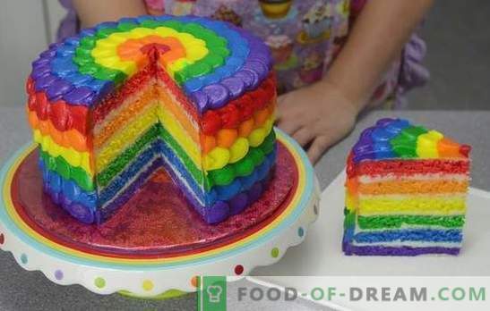 We surprise with taste and color: cake “Rainbow” made of biscuits or jelly. Recipes cakes 