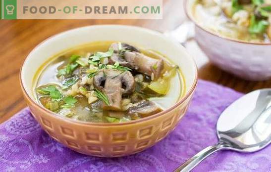 Pärljahuga seente supp on rõõmsameelne ja kergesti valmistatav roog. Originaal retseptid seene supp ja pärl oder