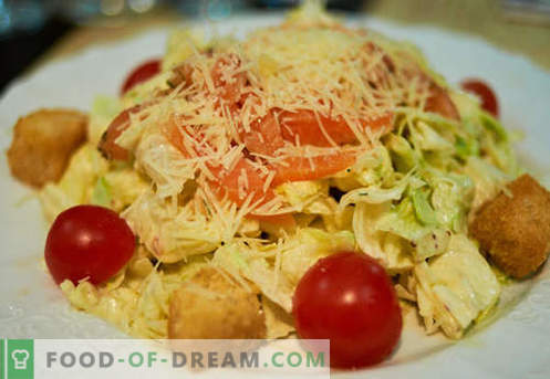 Caesar salad with salmon - the right recipes. Quick and tasty cooking Caesar salad with salmon.