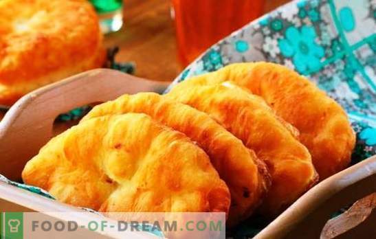 Fried apple pies - classic and original recipes. Cooking fried pies with apples is a pleasant experience