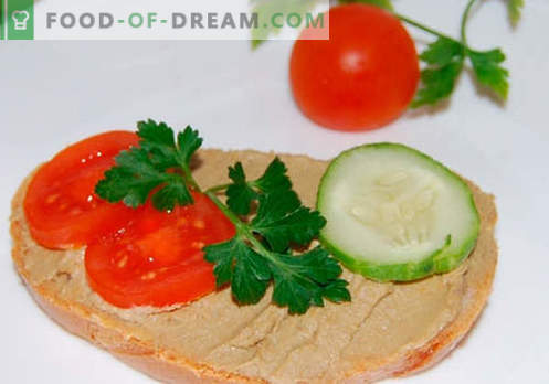 Beef liver pate - the best recipes. How to properly and tasty cook beef liver pate.