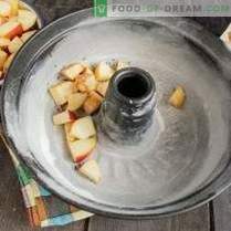 Lean charlotte with apples and cinnamon on vegetable cream