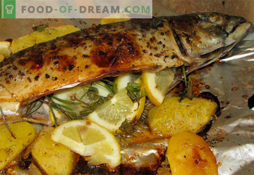 Mackerel with potatoes - the best recipes. How to properly and tasty cook mackerel with potatoes.