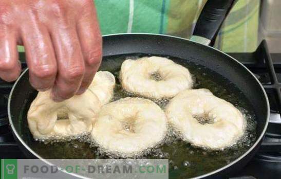 Fried donuts in the pan will appreciate both adults and children. How to cook fried donuts in a pan for half an hour?