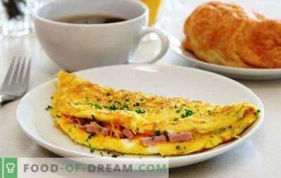 Rührei mit Wurst in einer Pfanne - ein einfaches Frühstück. Rezepte für ein Omelett in einer Pfanne mit Wurst und Käse, Tomaten, Speck, Gemüse