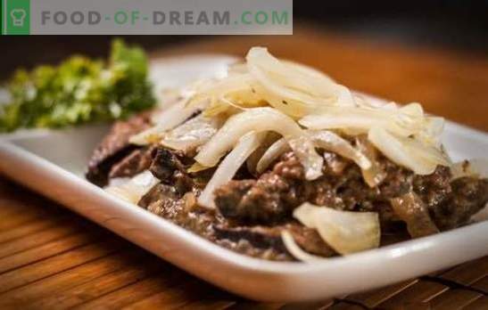 Useful and satisfying: fried pork liver with onions. A selection of recipes of fried pork liver with onions, with carrots and not only