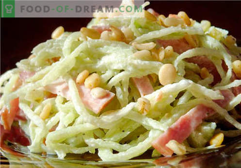 Radish salad - a selection of the best recipes. How to properly and tasty to cook radish salad.