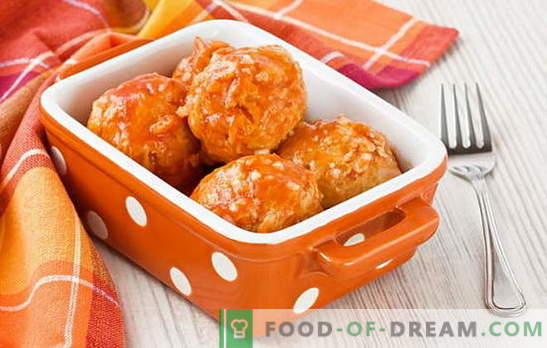 Meatballs with gravy - juicy meat in a fragrant sauce. How to cook meatballs with gravy: in the oven, in the pan
