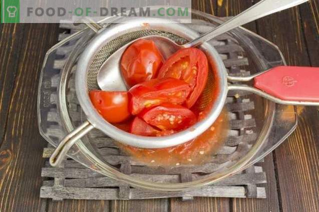 Lyutenitsa - Bulgarian pepper and tomato sauce