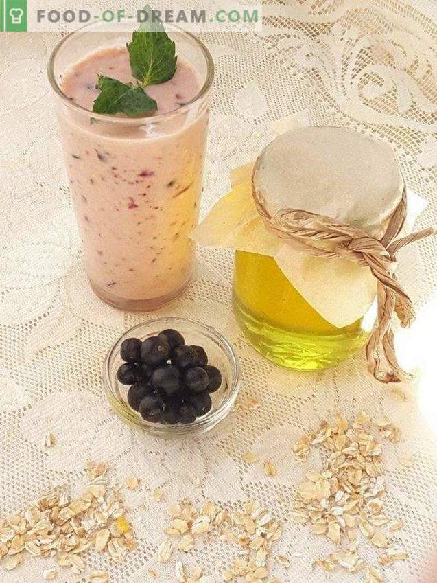 Blackcurrant Smoothie with Honey