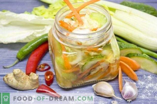 Kimchi with Chinese cabbage