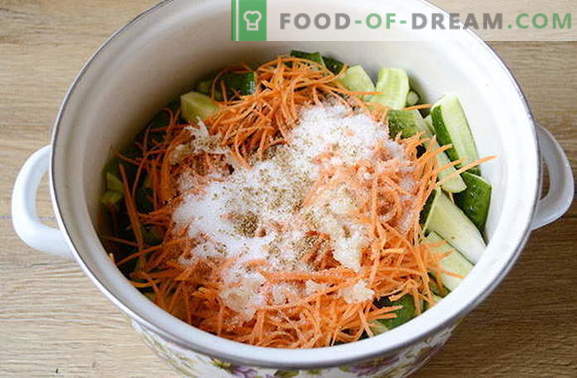 Savory Korean-style cucumbers for the winter with carrots