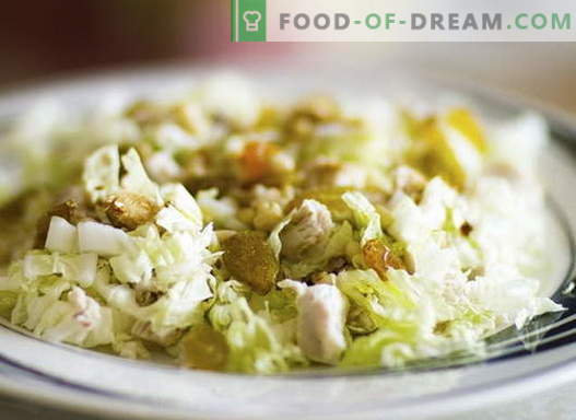 Chicken salad with cabbage - the best recipes. Cooking properly salad of chicken and cabbage.