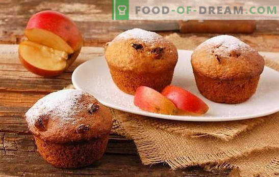 Applecake - the choice of gourmets. How to surprise with a delicious apple and fruitcake for guests and households: quick recipes