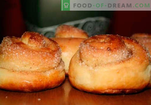 Buns with sugar - the best recipes. How to properly and tasty cook buns with sugar at home