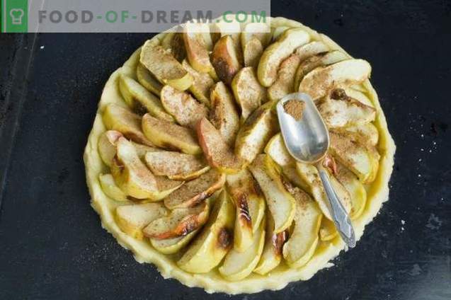 Sandy Apple Pie with Meringue