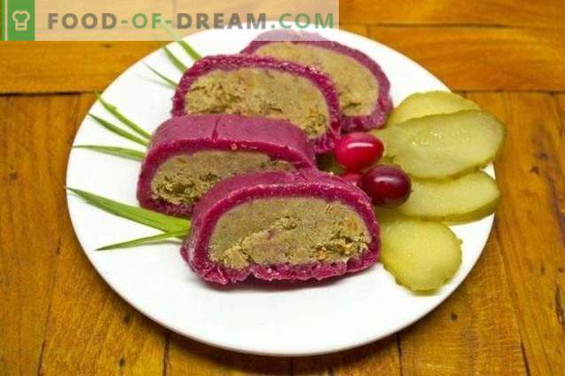 Chicken liver roll in cranberry mousse