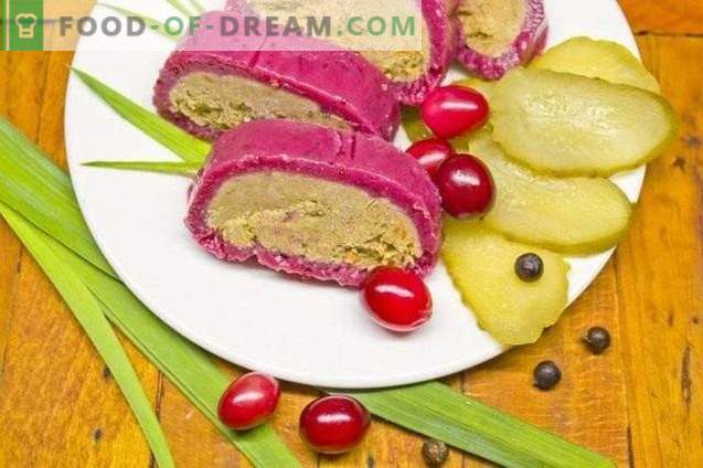 Chicken liver roll in cranberry mousse
