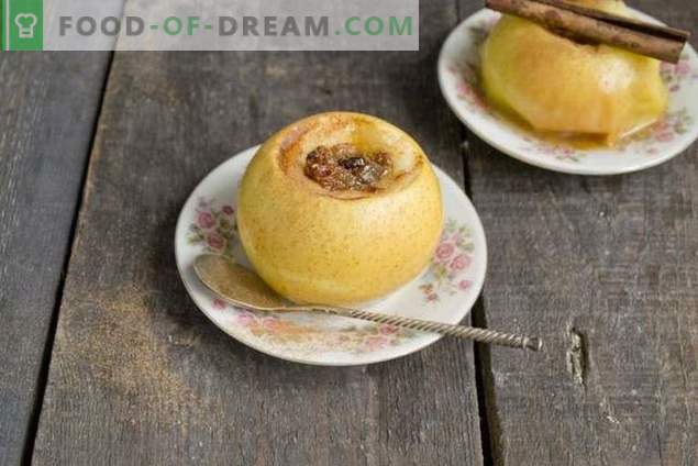 Baked apples with honey and dried fruits