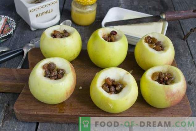 Baked apples with honey and dried fruits
