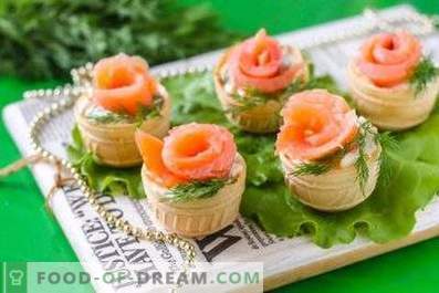 Tartlets with red fish