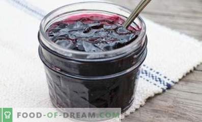 Black currant jelly for winter